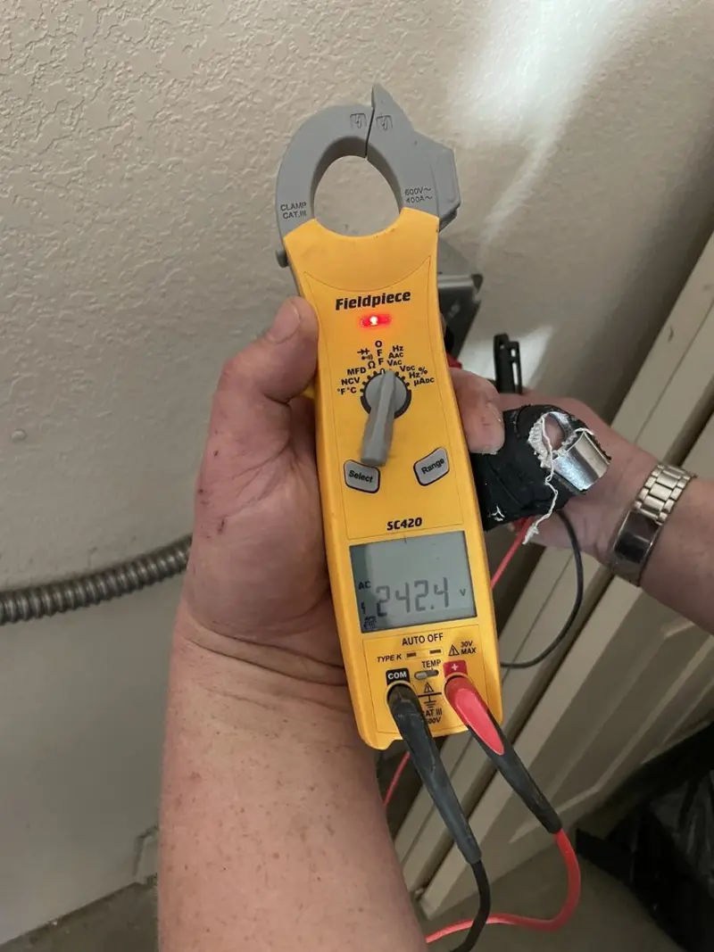Voltage testing with clamp meter during Circuit Breaker Repair in Brownstown